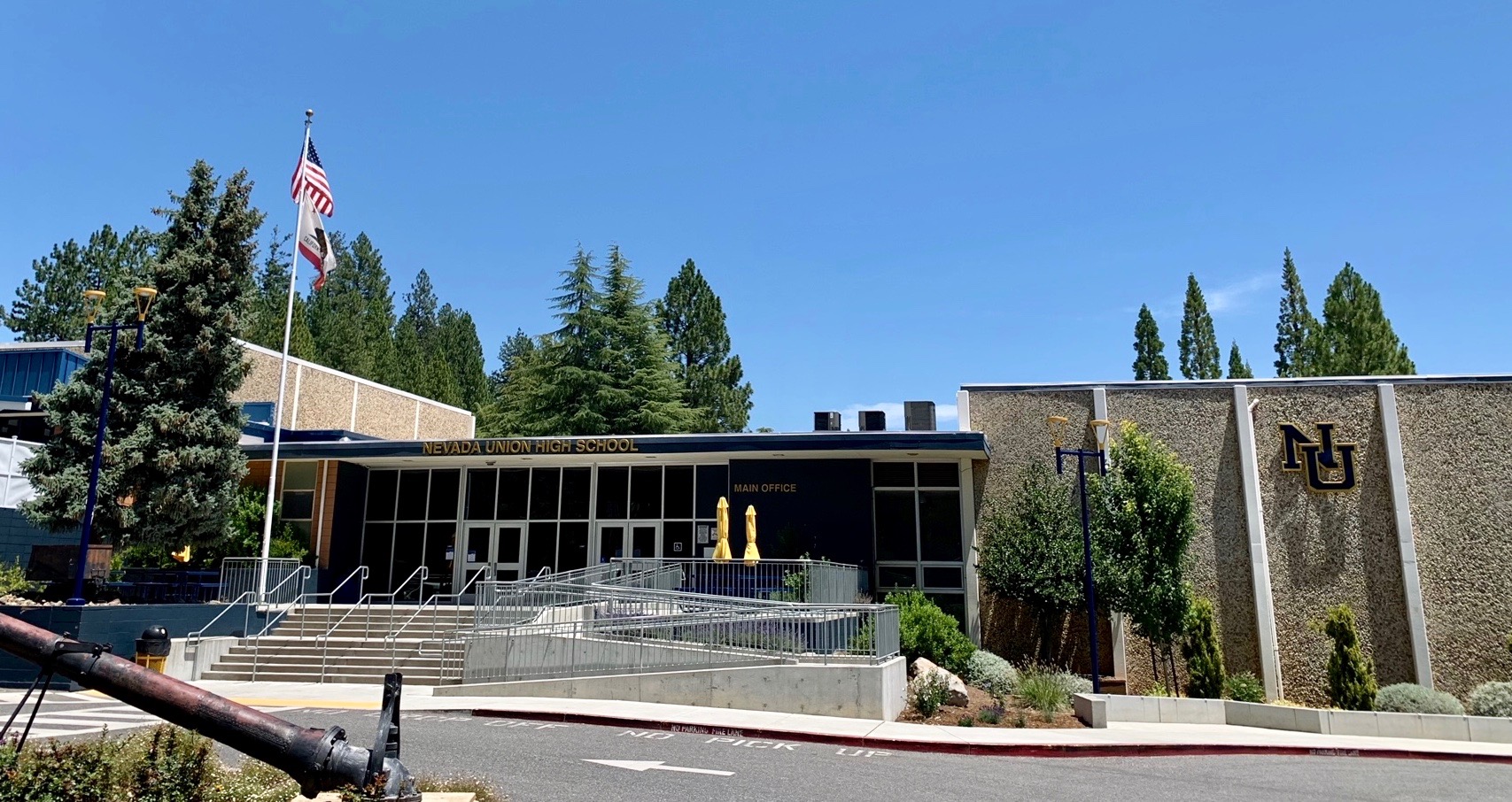 Fight over mask mandate disrupts Nevada City student's senior year