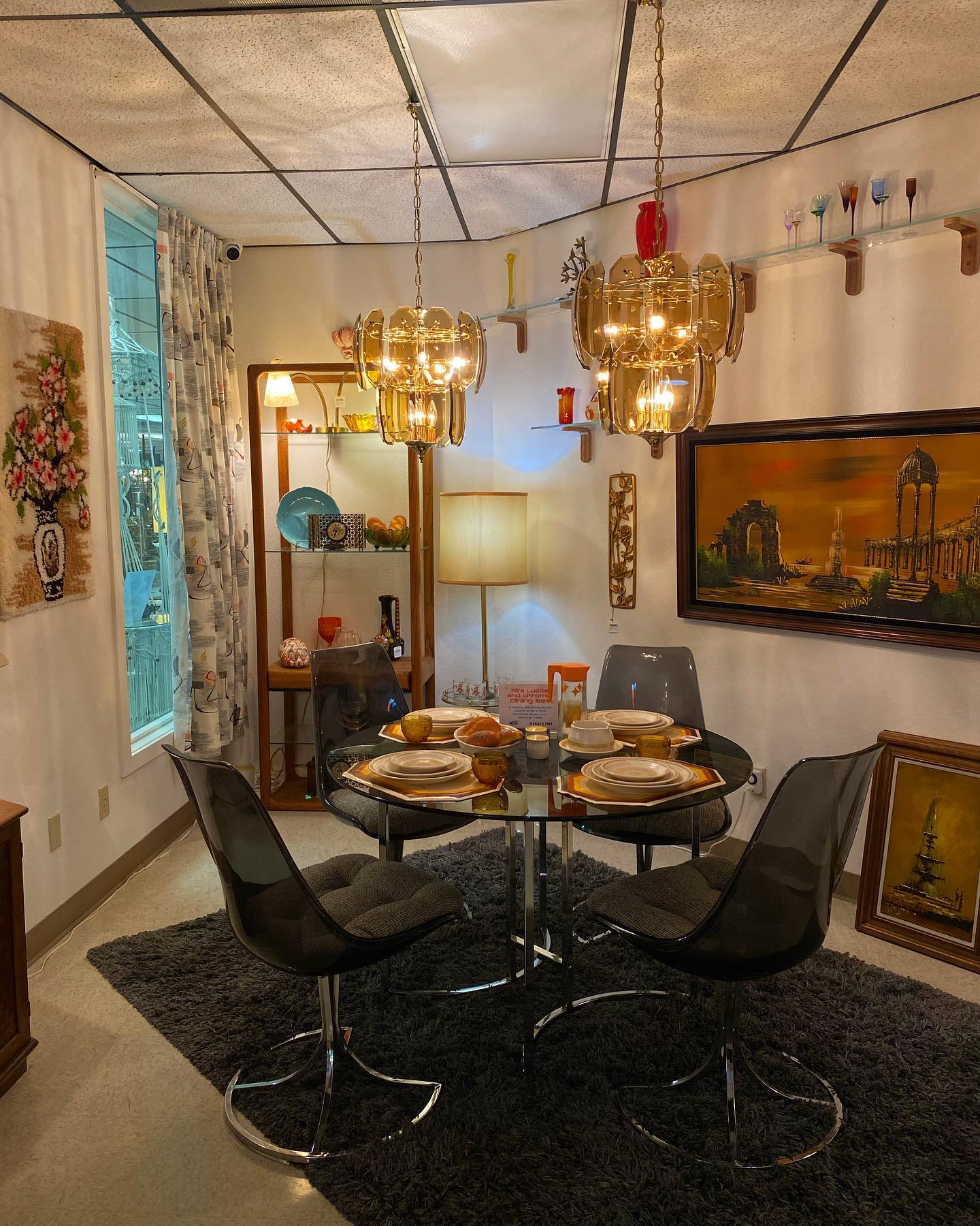 Sacramento’s Stardust Emporium brings a community together around the