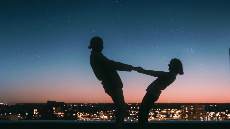 Image for display with article titled Cohabitating in the Capital City: percentage of young local couples living together before marriage jumps