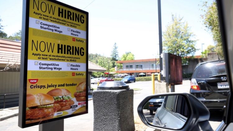 Image for display with article titled Economist Michael Reich on Why California Fast-Food Wages Can Rise Without Job Losses and Higher Prices