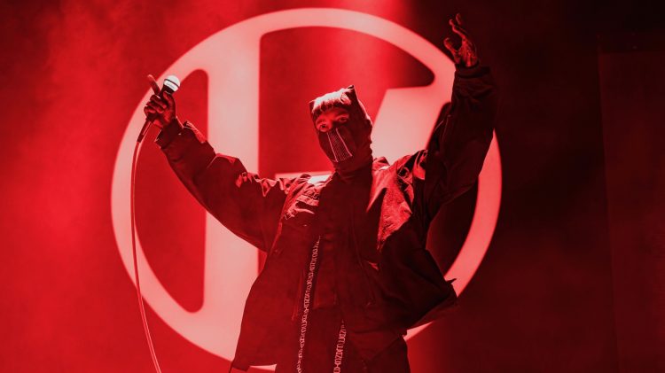 Image for display with article titled Gallery: Twenty One Pilots’ Clancy World Tour Stops at Sacramento’s Golden 1